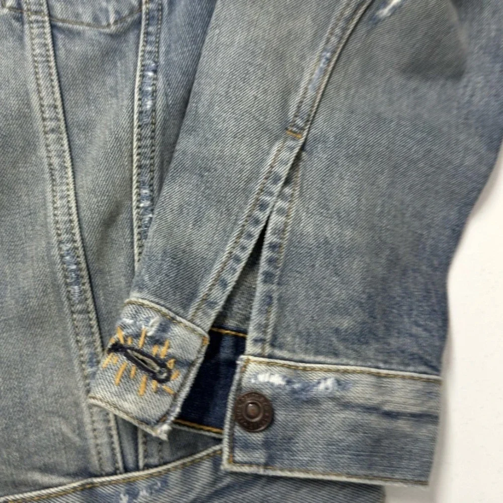 Levis Big E Denim Trucker Jacket Light Wash Embroidered Distressed M - Picture 5 of 10